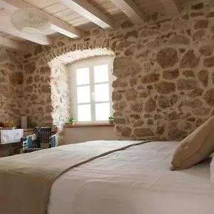 Couette-café Sobe Bile, Pag Town